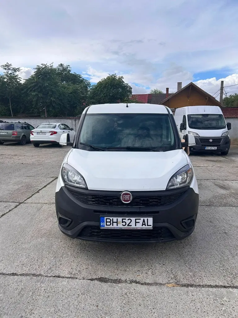 Fotografie: 2019 Fiat Doblo