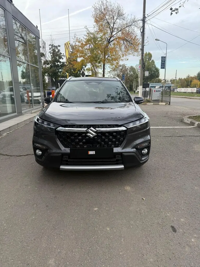 Fotografie: 2025 Suzuki SX4 S-Cross
