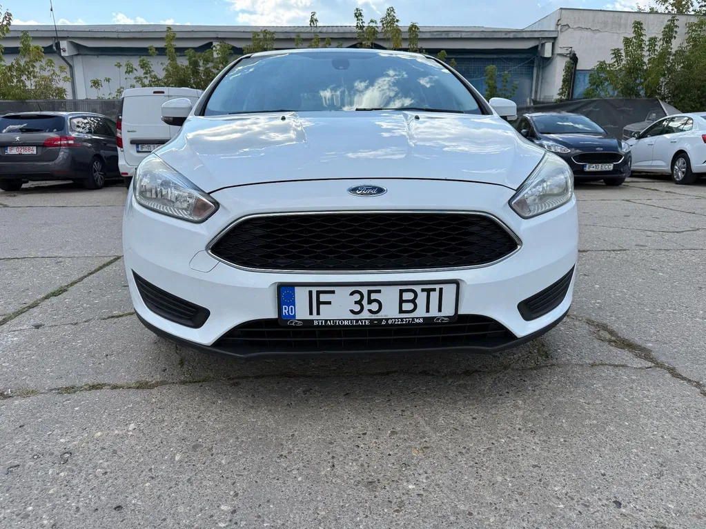 Fotografie: 2015 Ford Focus