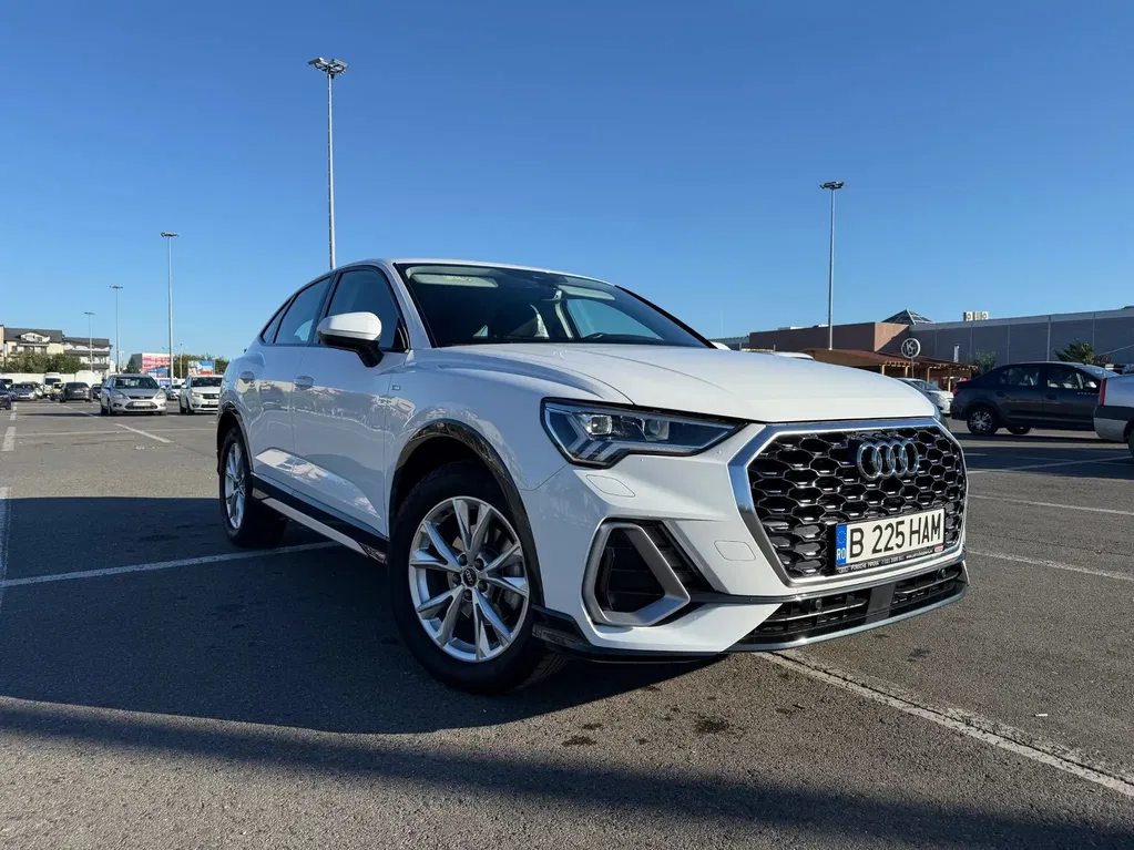 Fotografie: 2024 Audi Q3 Sportback