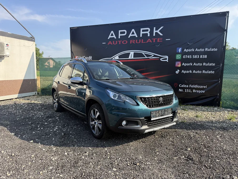 Fotografie: 2017 Peugeot 2008