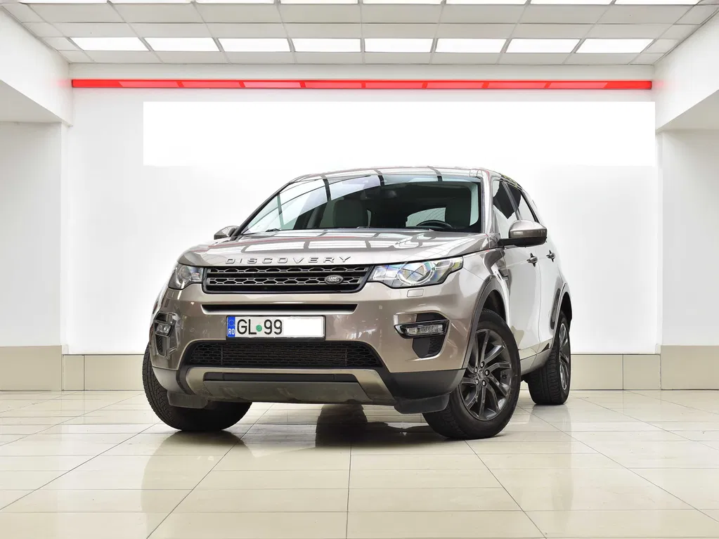 Fotografie: 2015 Land Rover Discovery Sport