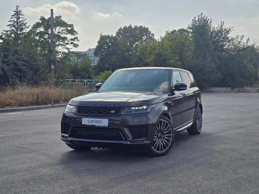 Fotografie: 2020 Land Rover Range Rover