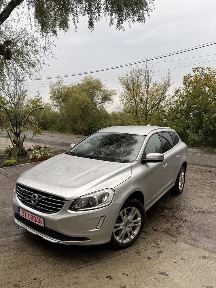 Fotografie: 2014 Volvo XC 60