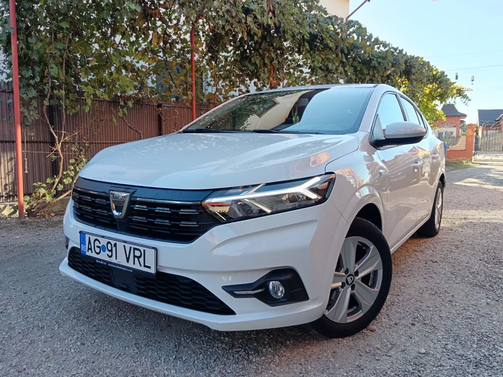 Fotografie: 2022 Dacia Logan