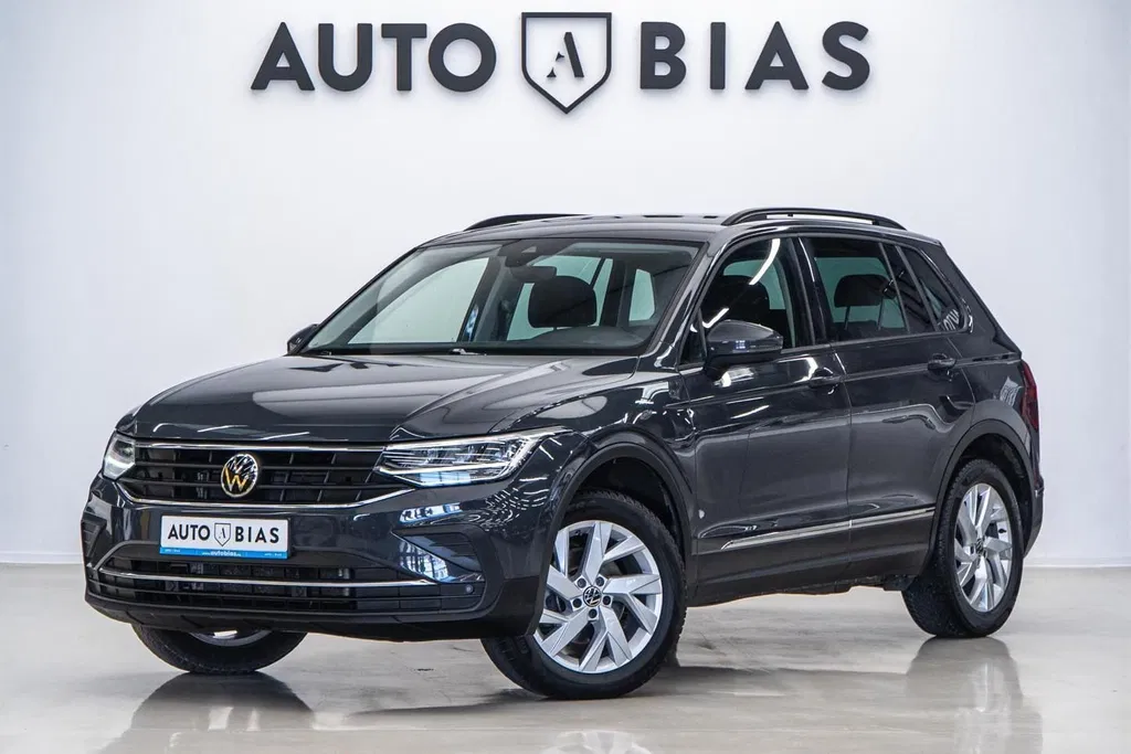 Fotografie: 2021 Volkswagen Tiguan