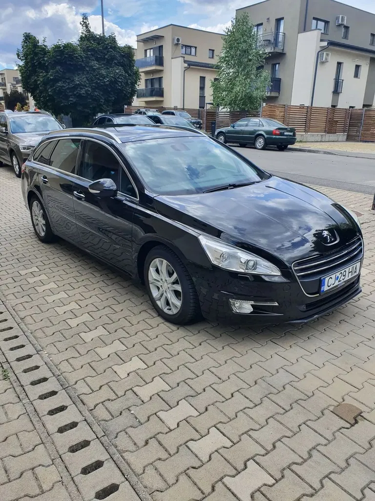 Fotografie: 2012 Peugeot 508