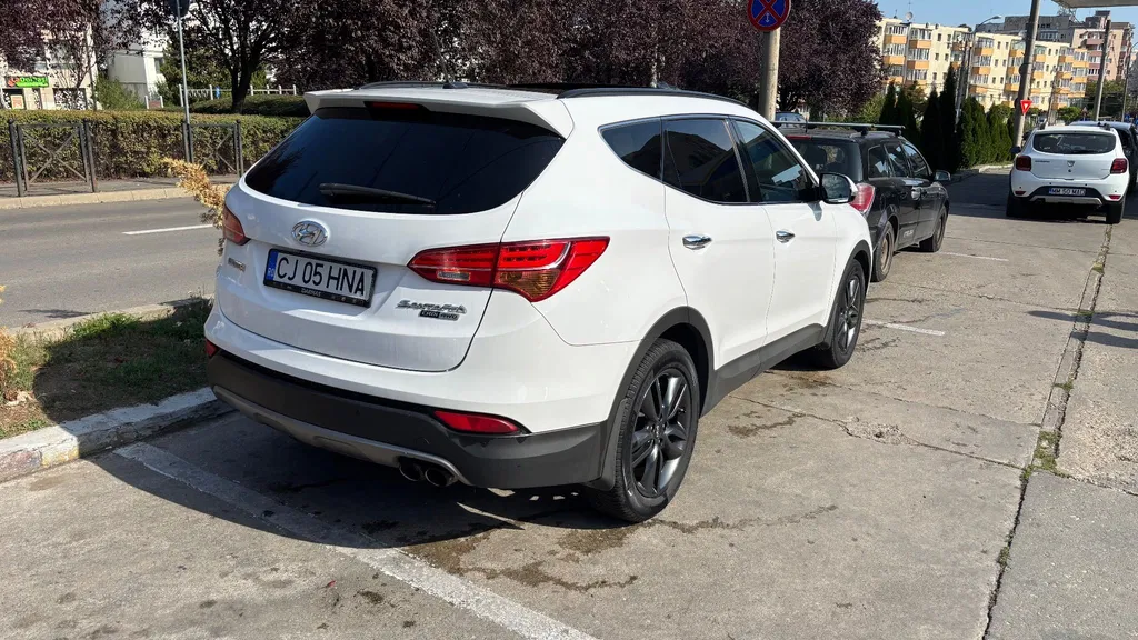 Fotografie: 2014 Hyundai Santa Fe