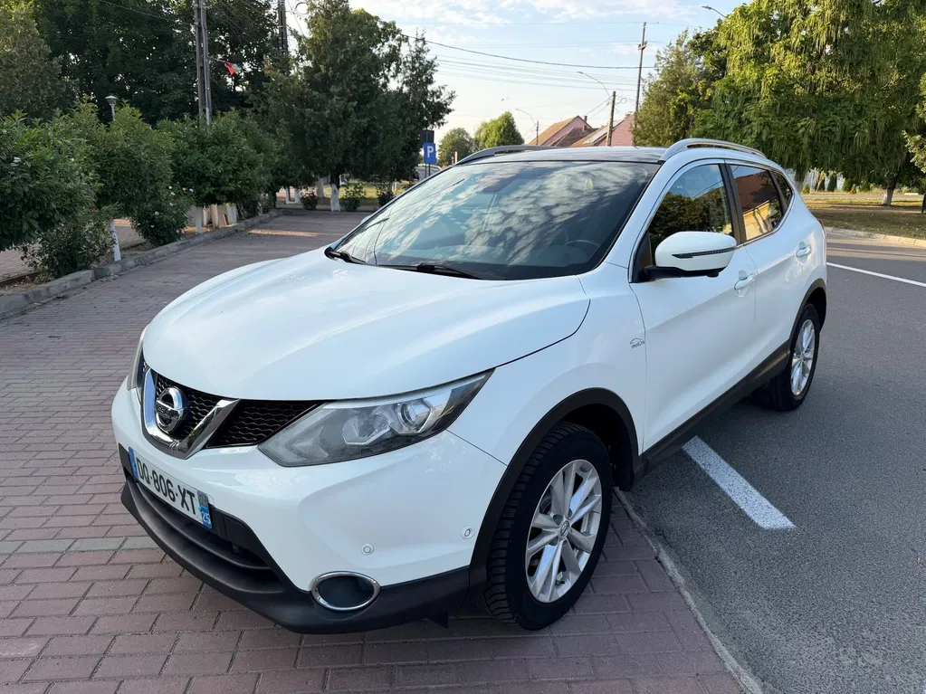 Fotografie: 2014 Nissan Qashqai