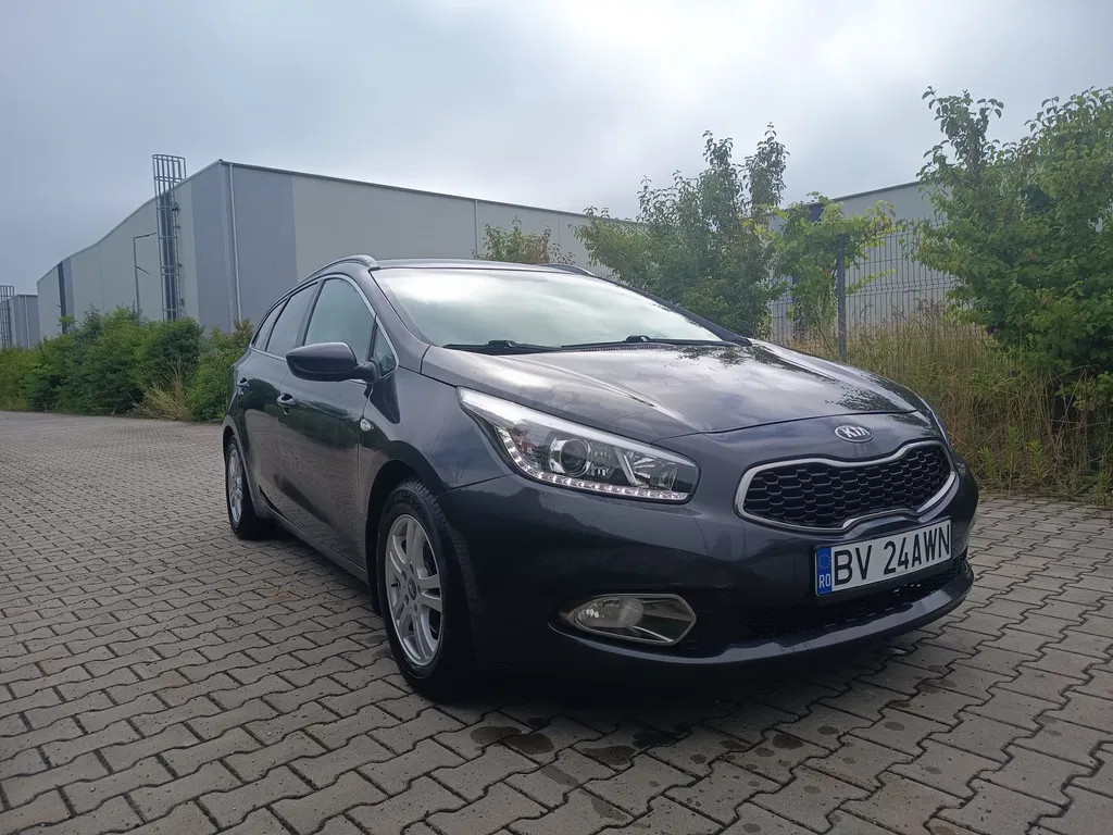 Fotografie: 2015 Kia Ceed