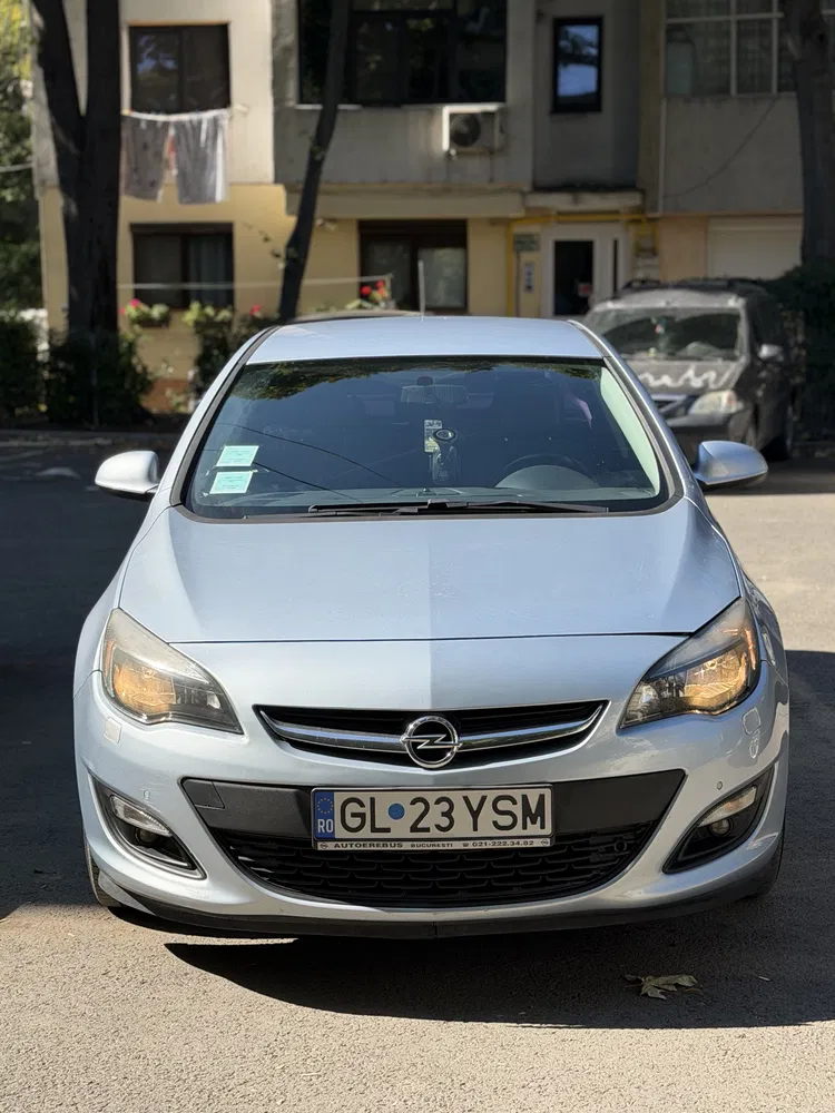 Fotografie: 2017 Opel Astra