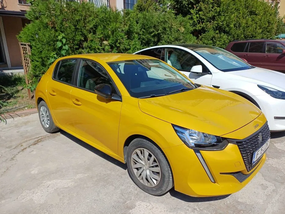 Fotografie: 2023 Peugeot 208