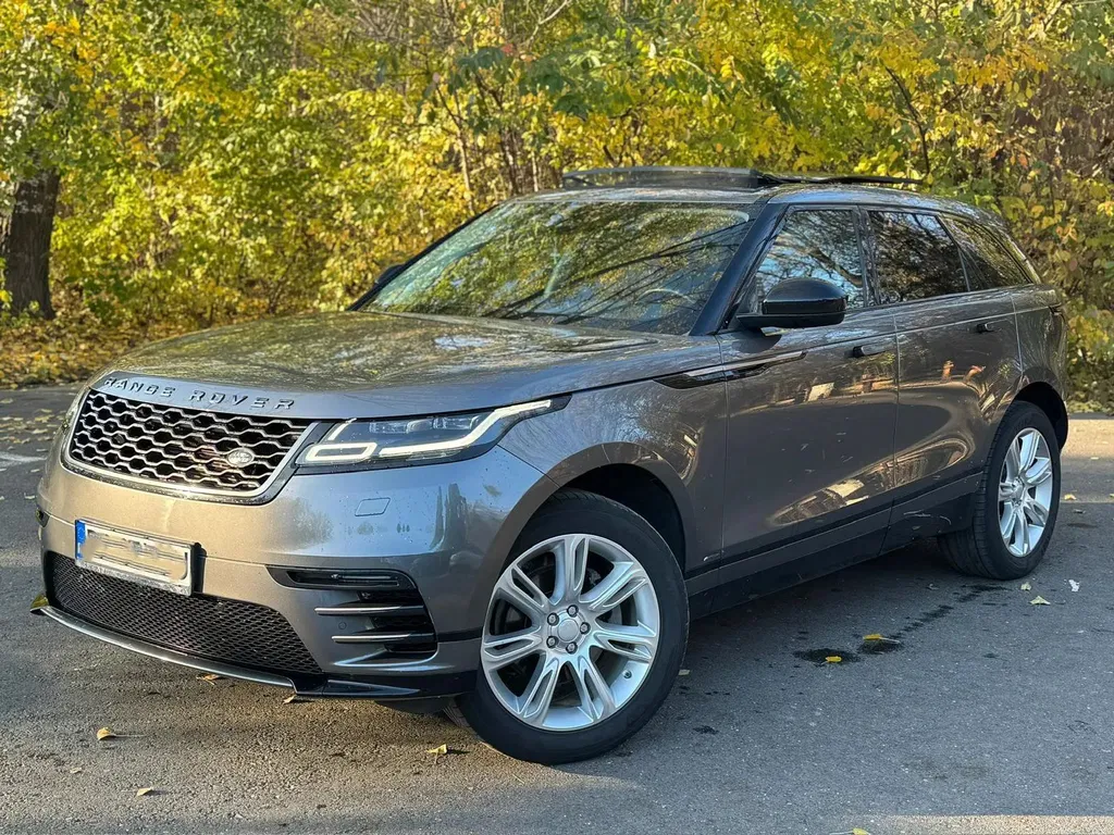 Fotografie: 2019 Land Rover Range Rover Velar