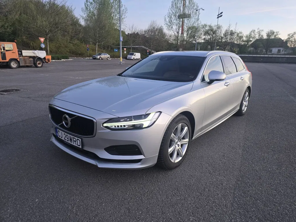 Fotografie: 2018 Volvo V90