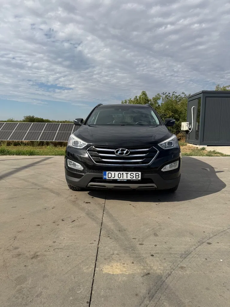 Fotografie: 2012 Hyundai Santa Fe
