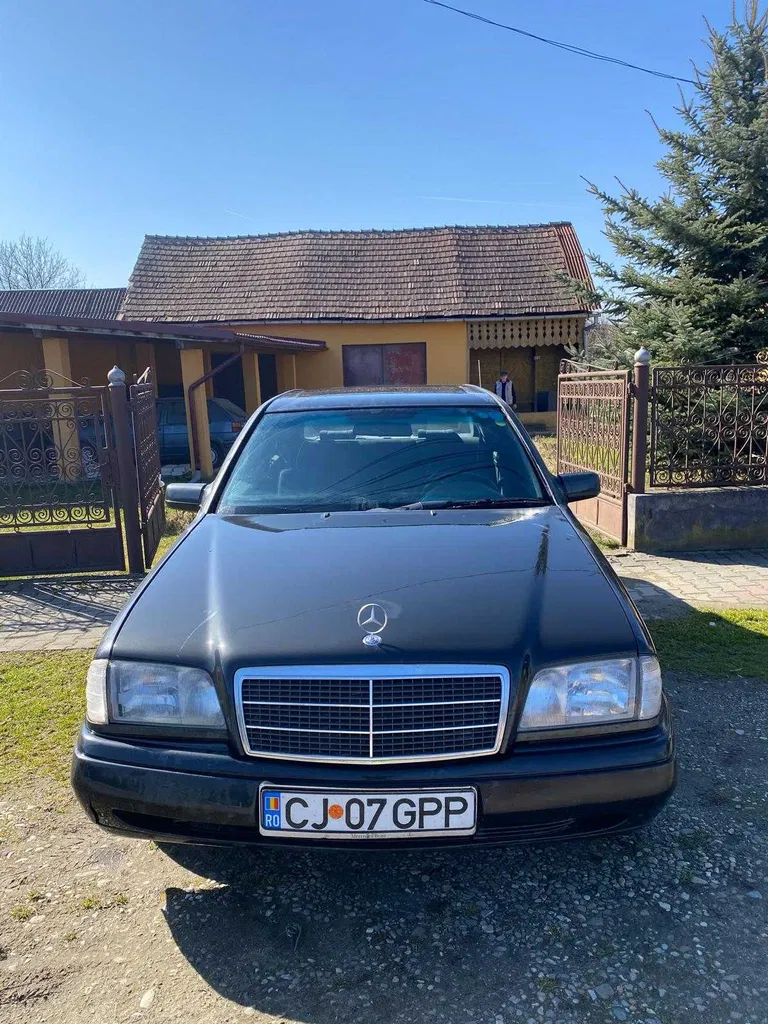 Fotografie: 1994 Mercedes-Benz C