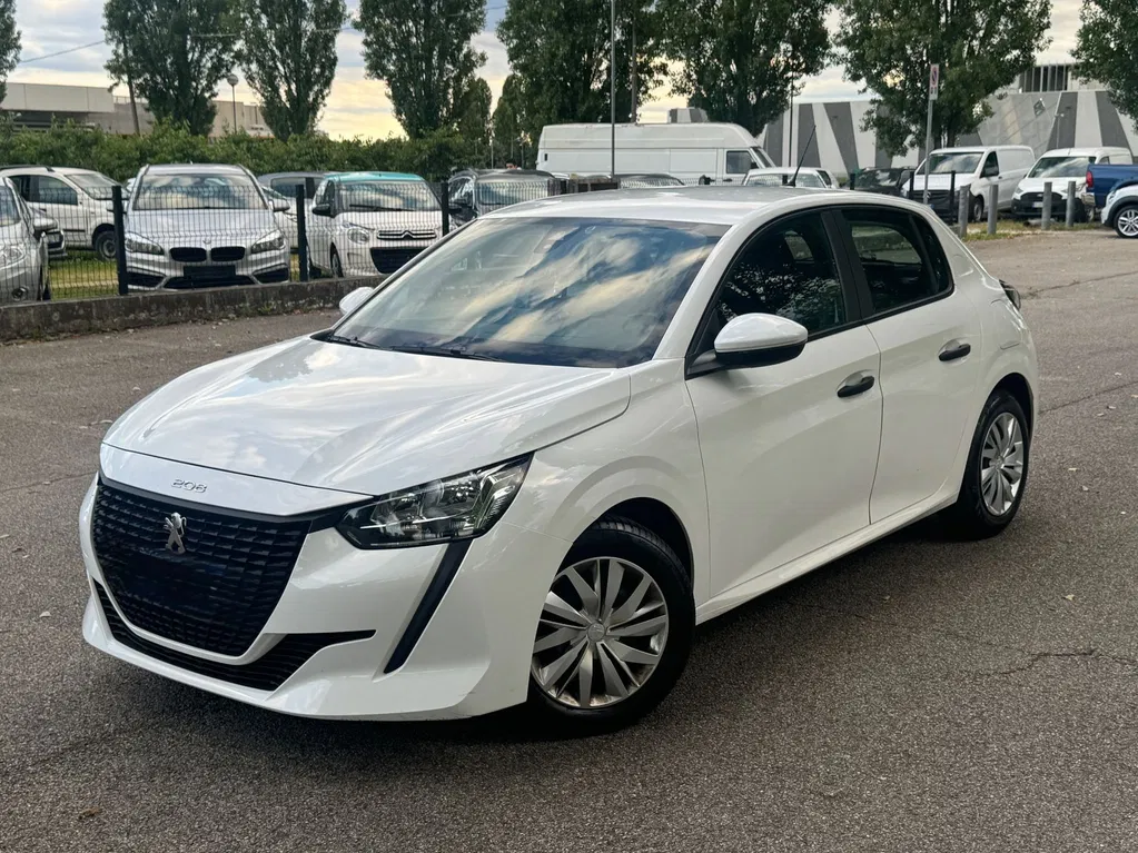 Fotografie: 2022 Peugeot 208