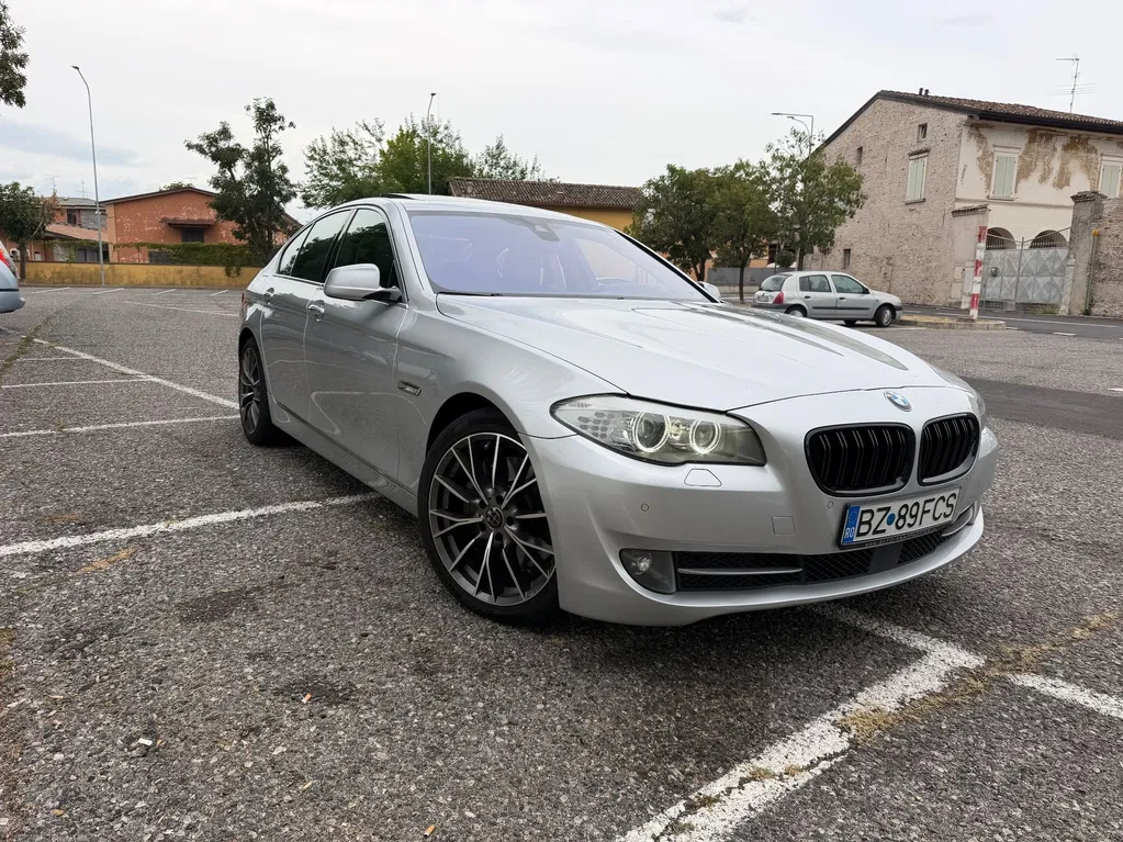 Fotografie: 2013 BMW Seria 5