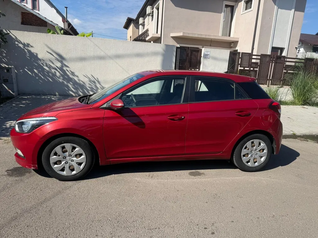 Fotografie: 2015 Hyundai i20