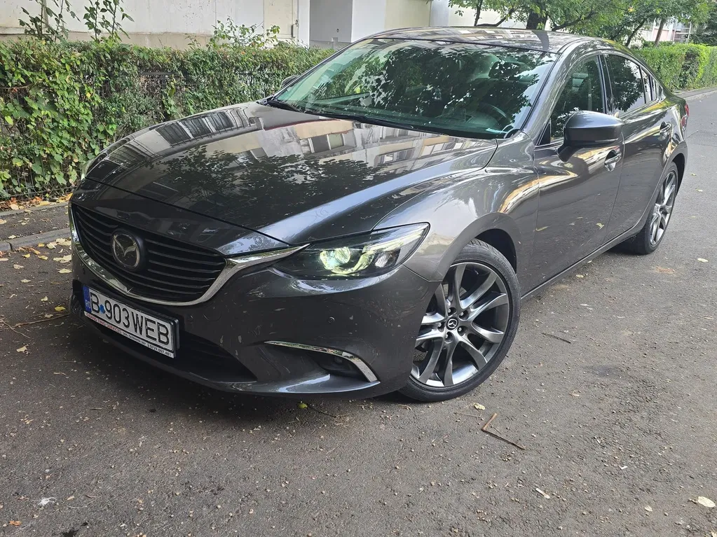 Fotografie: 2018 Mazda 6