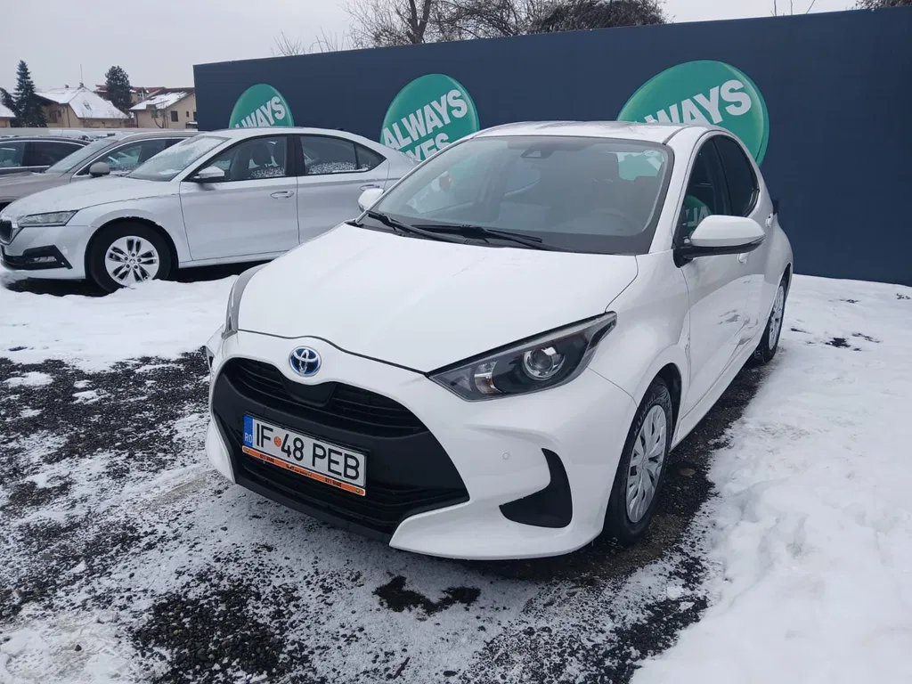 Fotografie: 2021 Toyota Yaris