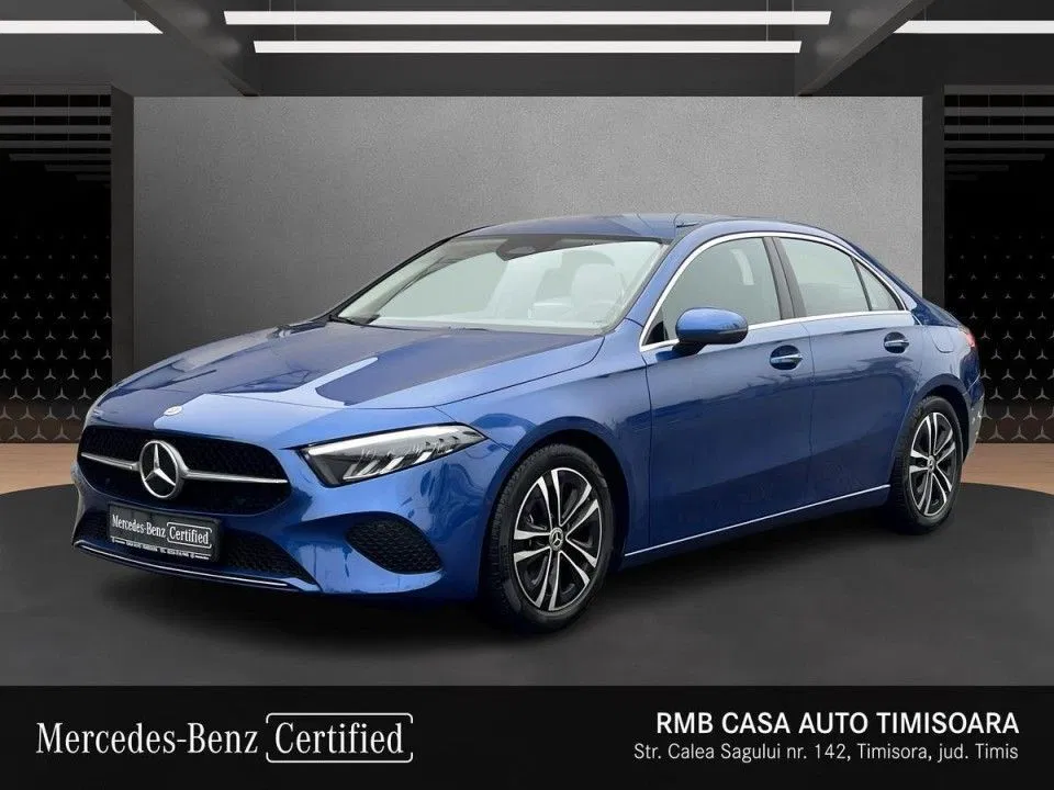 Fotografie: 2025 Mercedes-Benz A 180