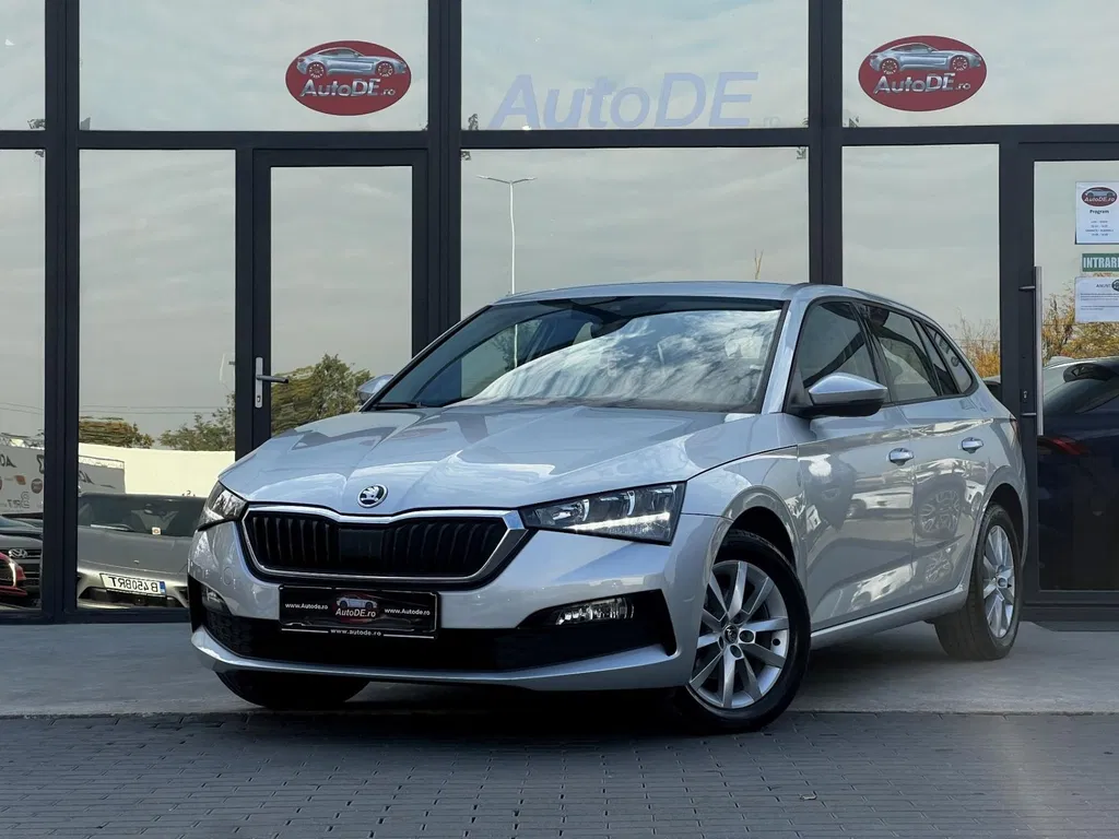 Fotografie: 2021 Skoda Scala