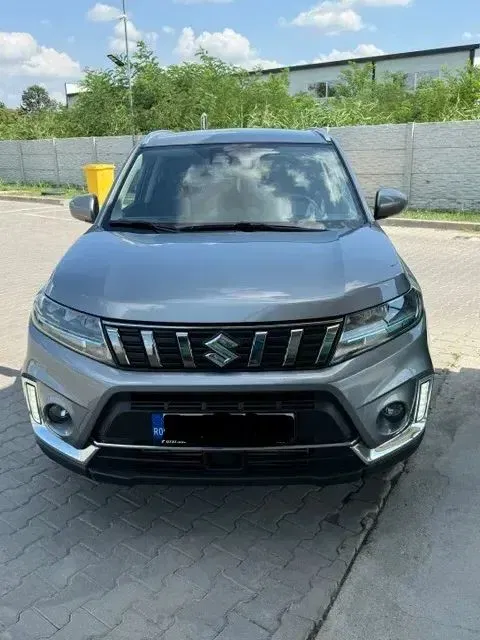 Fotografie: 2024 Suzuki Vitara