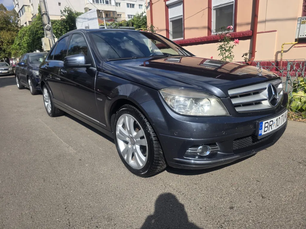 Fotografie: 2008 Mercedes-Benz C