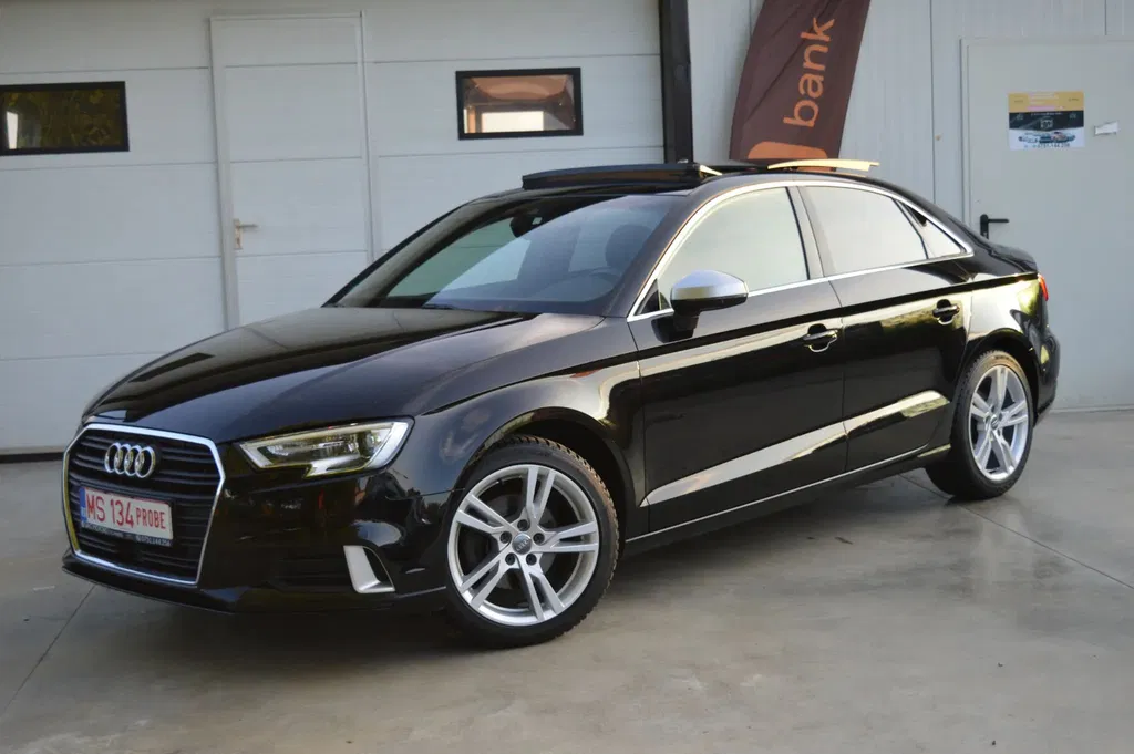 Fotografie: 2017 Audi A3 Limuzina