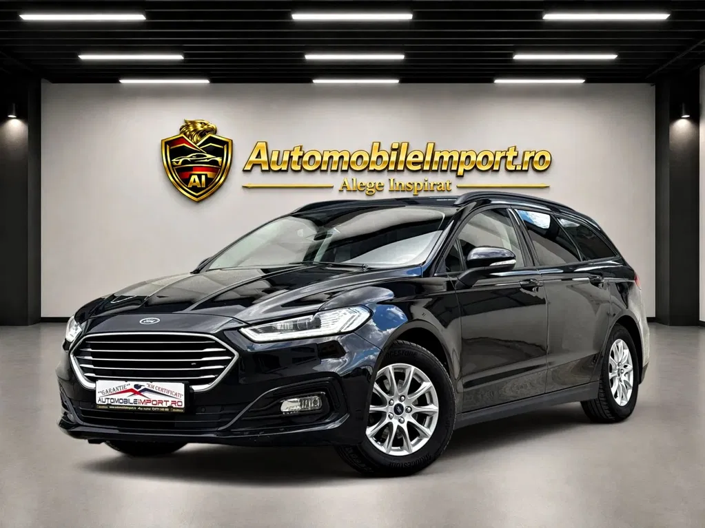 Fotografie: 2021 Ford Mondeo