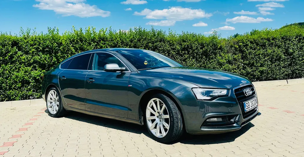 Fotografie: 2012 Audi A5 Limuzina