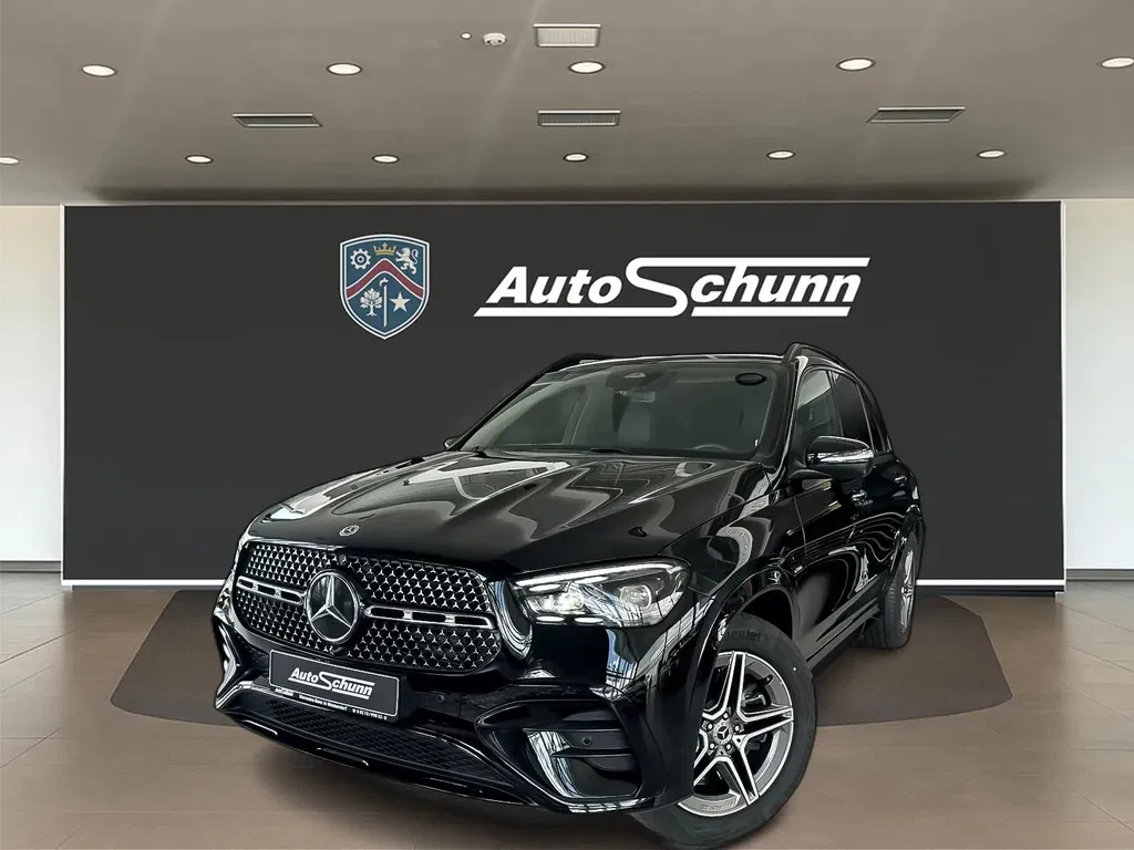 Fotografie: 2025 Mercedes-Benz GLE