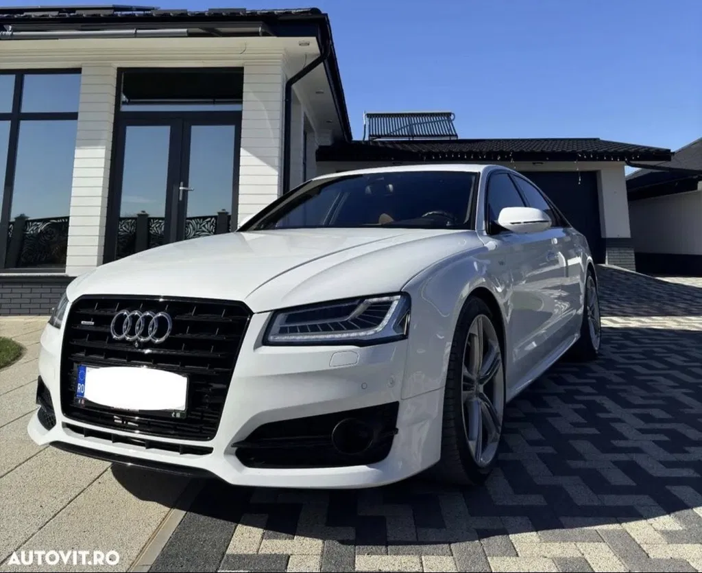 Fotografie: 2017 Audi A8