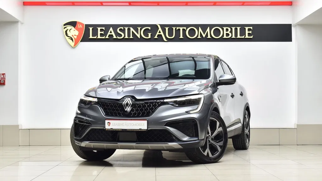 Fotografie: 2024 Renault Arkana