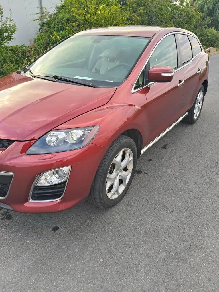 Fotografie: 2011 Mazda CX-7