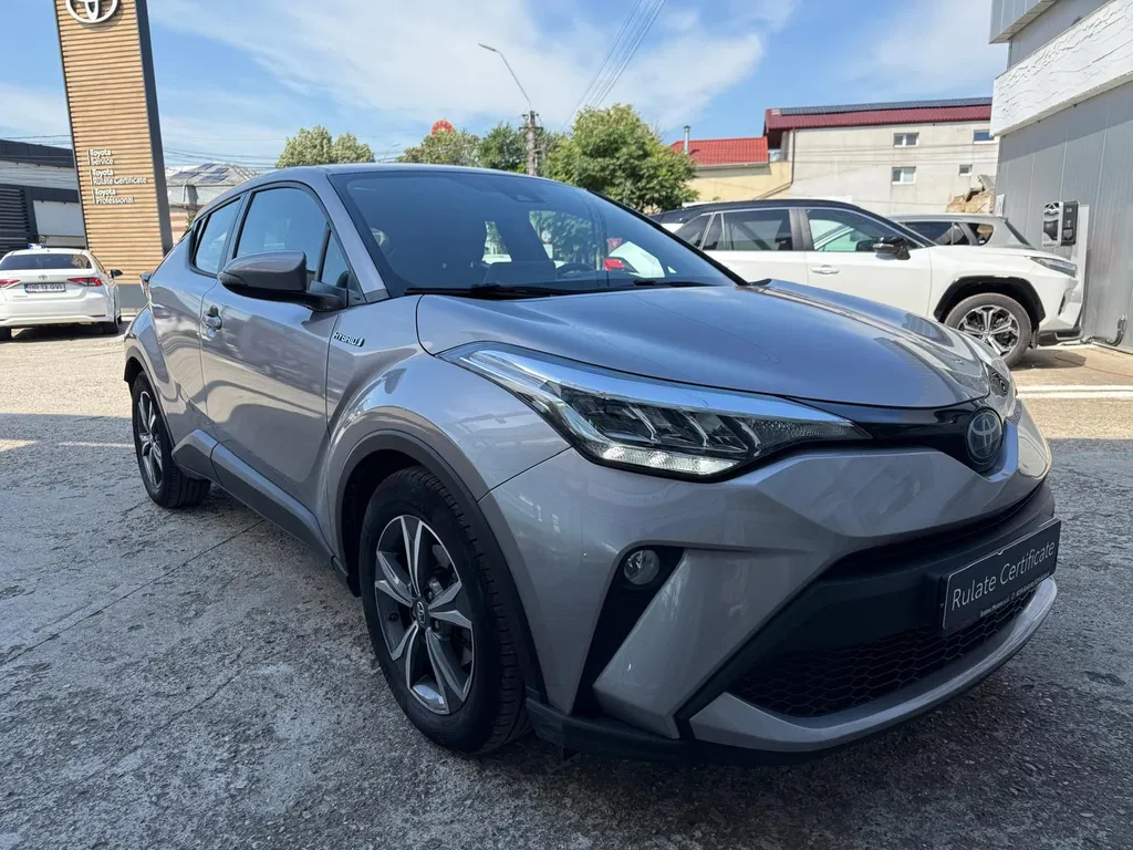 Fotografie: 2021 Toyota C-HR