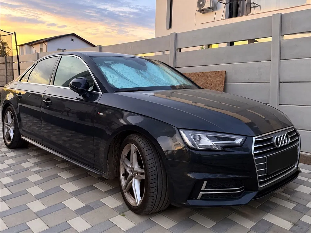 Fotografie: 2018 Audi A4 Limuzina