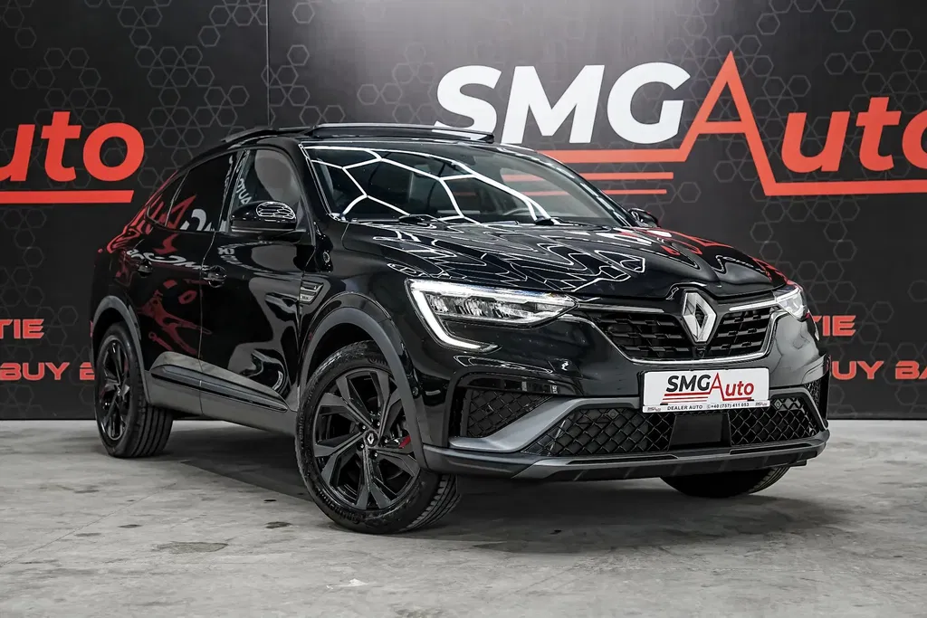 Fotografie: 2022 Renault Arkana