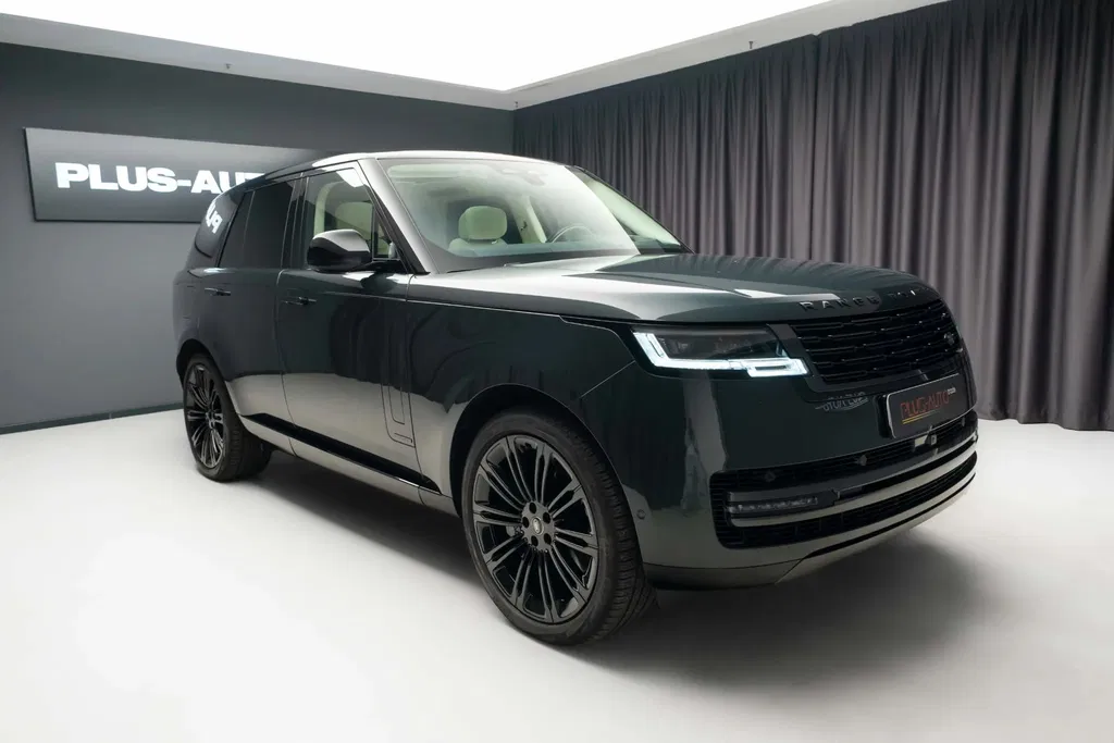 Fotografie: 2024 Land Rover Range Rover