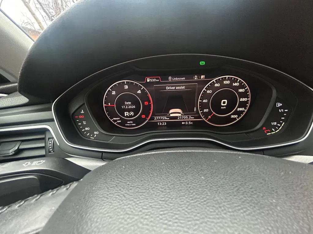 Fotografie: 2016 Audi A4 Limuzina