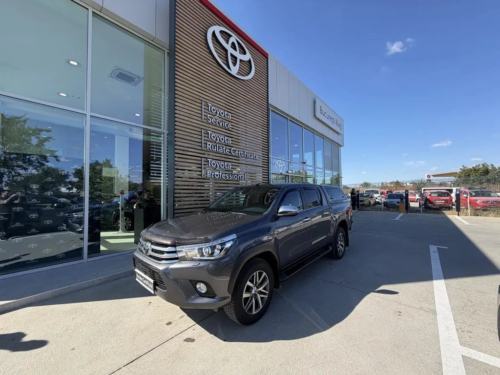 Fotografie: 2020 Toyota Hilux