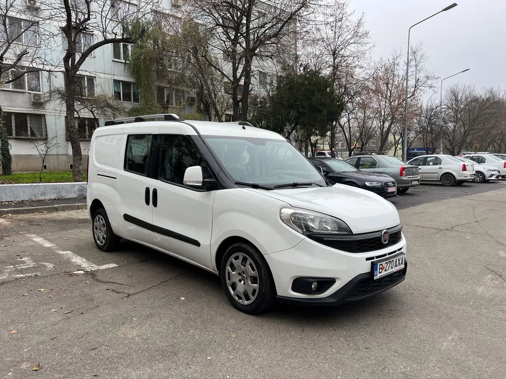 Fotografie: 2016 Fiat Doblo