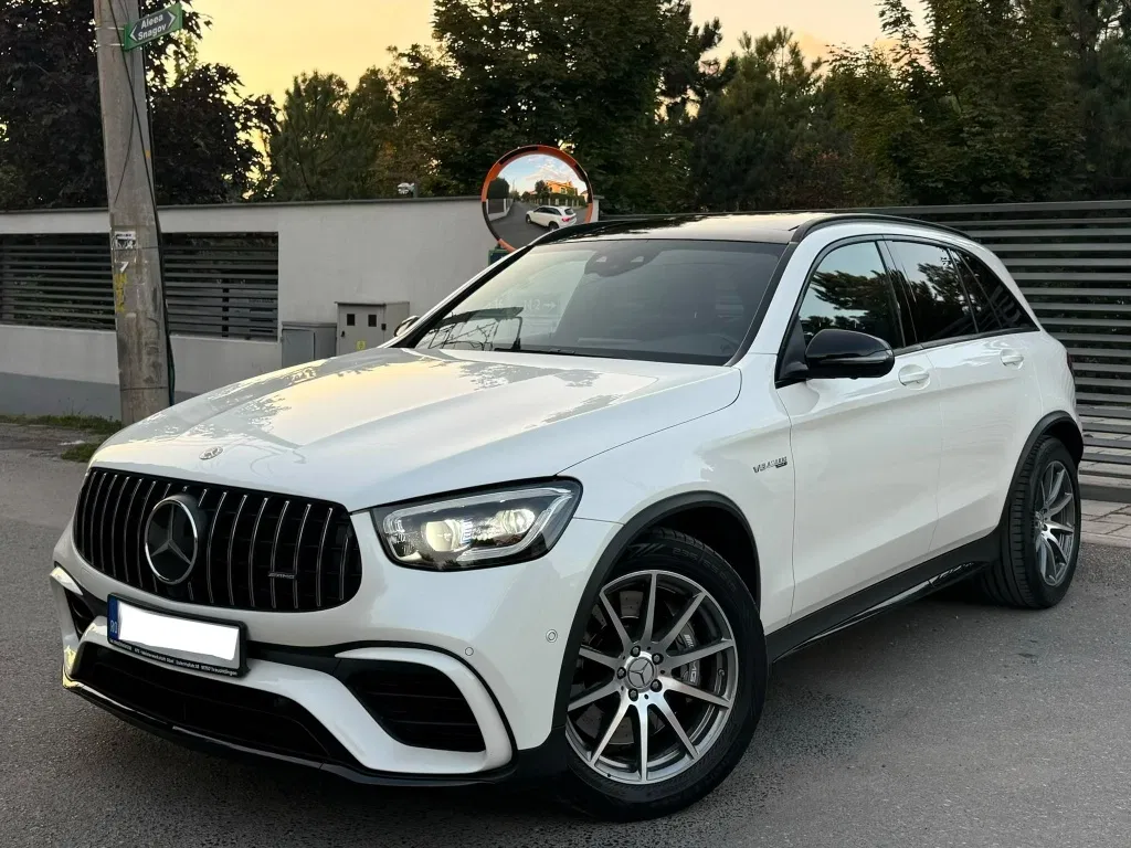 Fotografie: 2020 Mercedes-Benz GLC