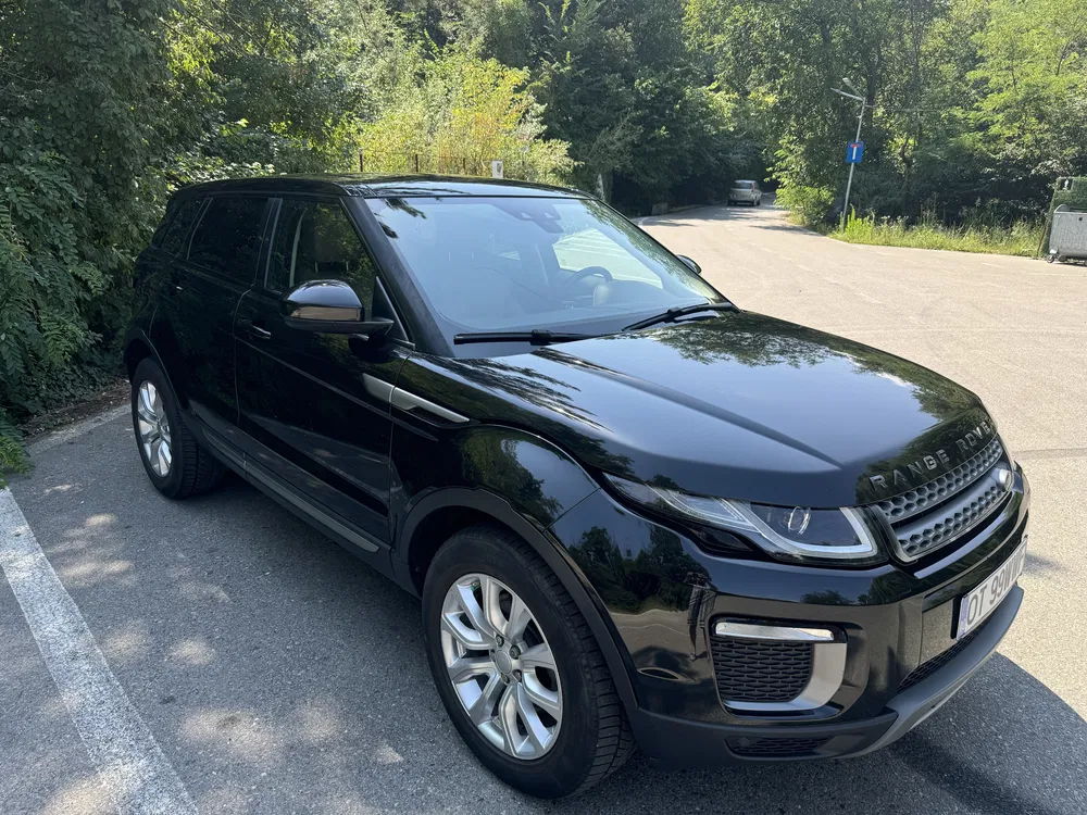 Fotografie: 2016 Land Rover Range Rover Evoque