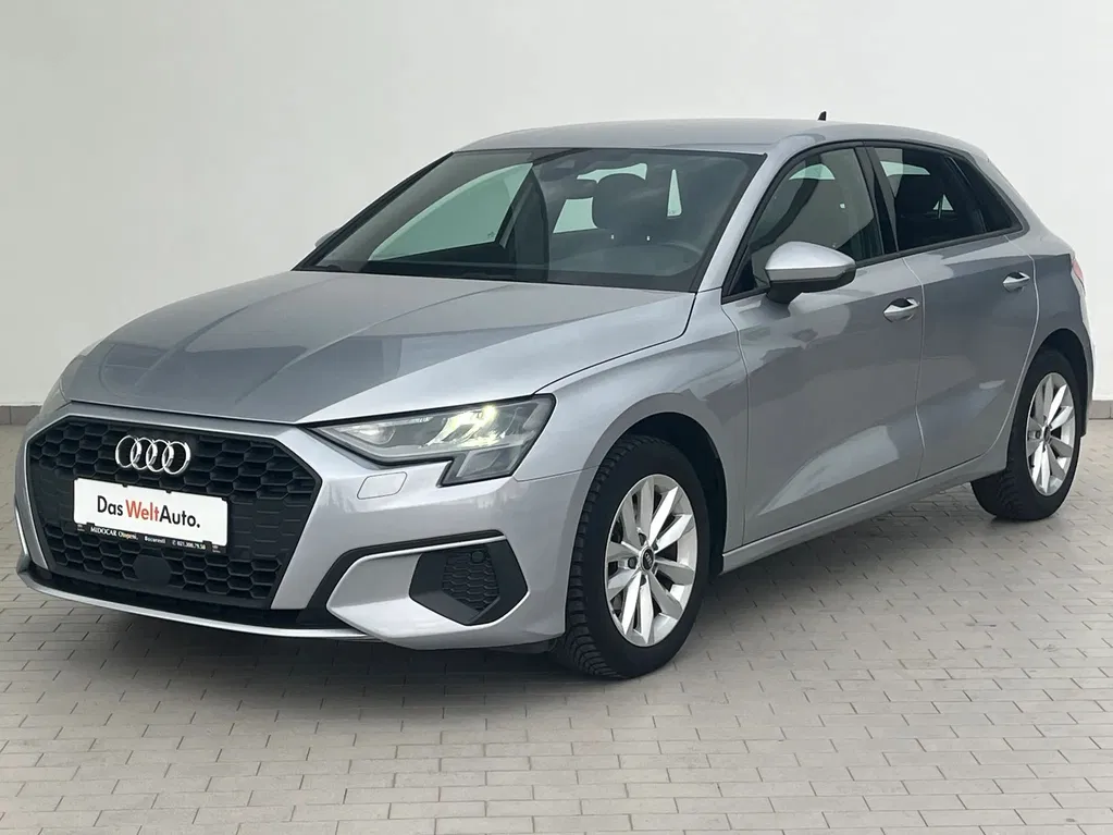 Fotografie: 2021 Audi A3 Sportback