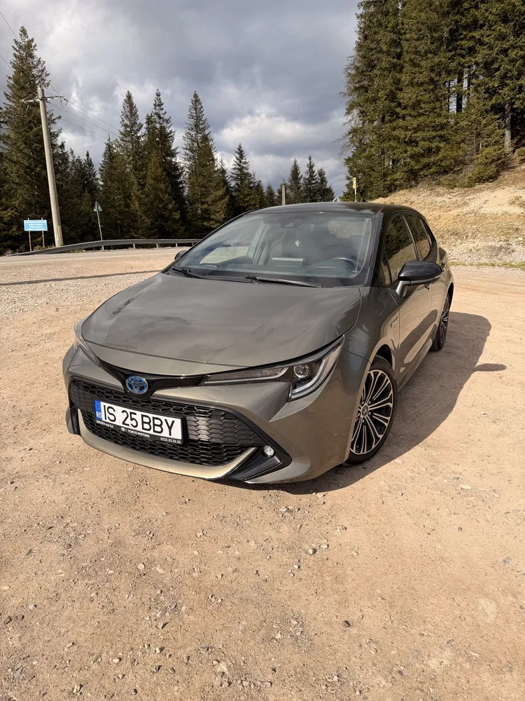 Fotografie: 2019 Toyota Corolla