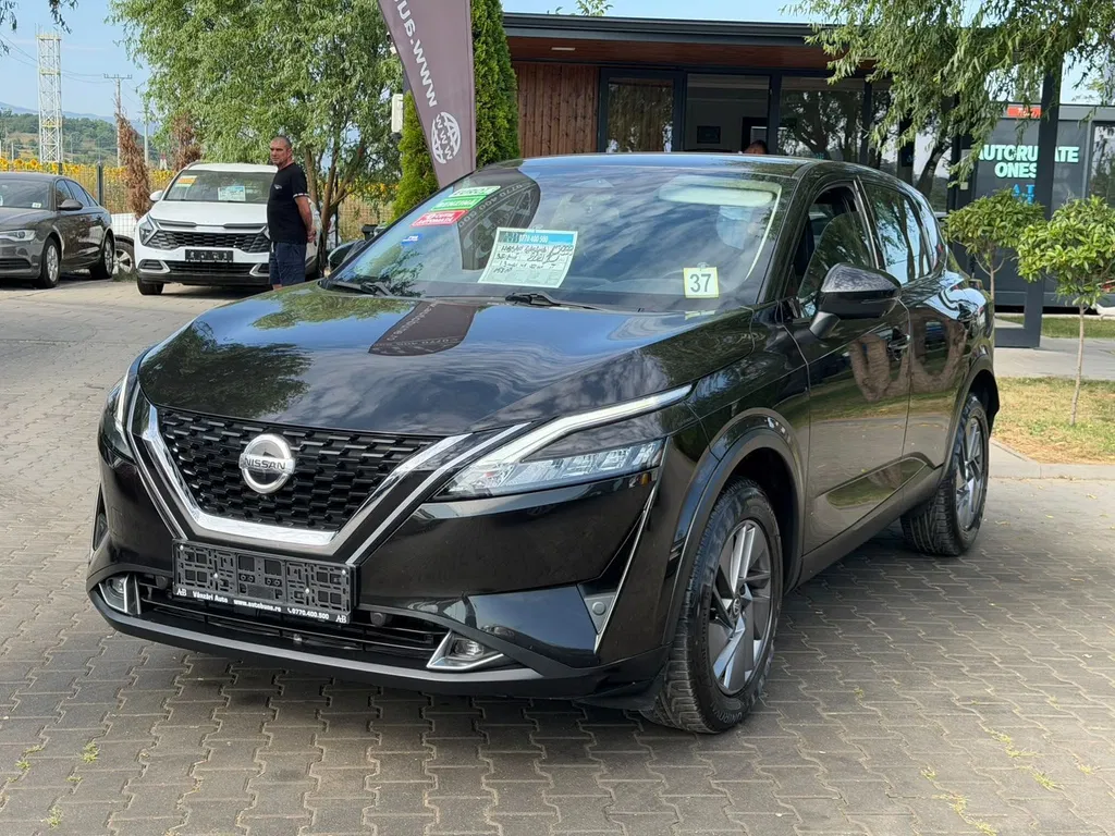 Fotografie: 2021 Nissan Qashqai
