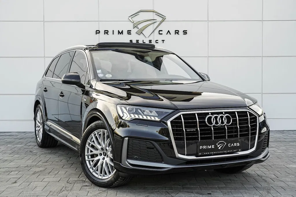 Fotografie: 2021 Audi Q7