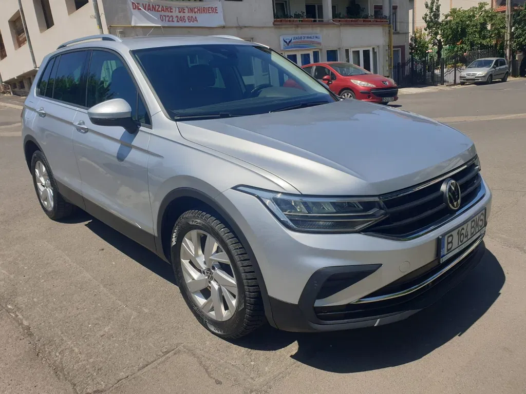 Fotografie: 2021 Volkswagen Tiguan